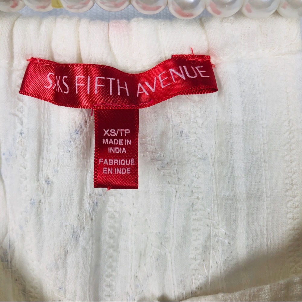 SAKS OFF THE 5TH | White and Gold Blouse - Picture 6 of 8